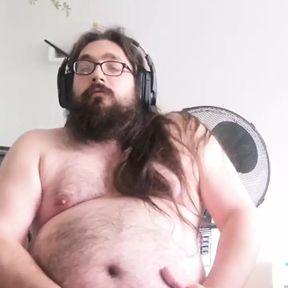 Fat young bear gained weight and does some gainertalk and cum on his chest