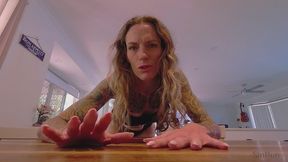Curious Giantess Finds a Tiny Stranger – POV Size Difference Fantasy