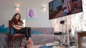 Lisa Watching Her Own Clips - HD 2560x1440