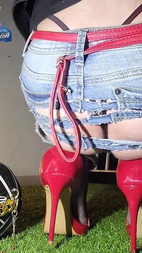 Fuck My Jean's Torn Boul in Exhibition to the Passants. Cumshot 15:01 Vanessabitchx