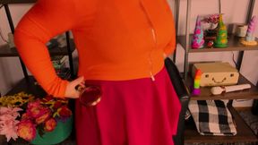 Jinkies! Velma Finds herself trapped in the toy room 007