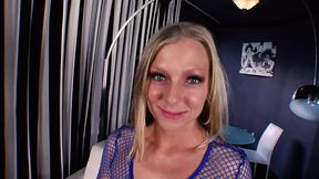 Britney Brooks Knows How to Please a Cock