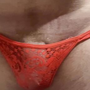 Jerking off in found panties