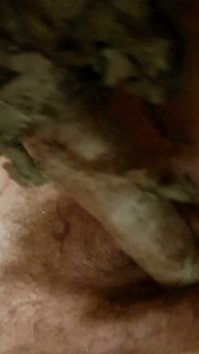 Gypsy Esmeralda in the Village Sauna Indulges in an Oak Broom and Ends up Squirting