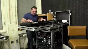 Widow gets neighbor quiet with perfect blowjob and anal