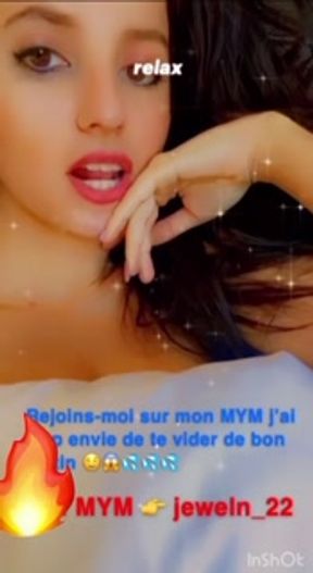 Jeweln_22-UNKNOWN CHALLENGE-French brunette sucks strangers cocks, empties them on her MYM