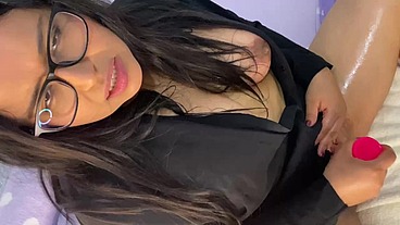 EXCLUSIVE VIDEO! MASTURBATING MYSELF FULL OF OIL WITH THE DILDO UNTIL I CUMMED!