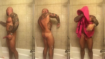 Jason Collins showering with a raging hard-on!