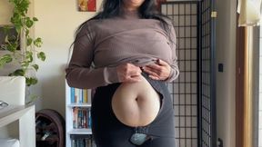 A body shaper for going back to the office [MOV]