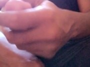 batendo punheta com a janela aberta