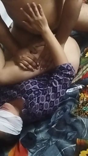 Bhabhi ki gand mar di full hindi audio   Clip 1