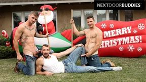 Johnny B&#039;s Christmas Wish Cums True - NextDoorBuddies