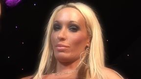 You wouldn't mind waking up in this blowjob heaven