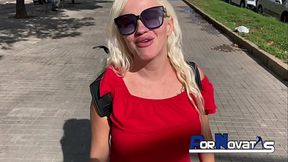 PORNOVATAS - Rubia tetona en el Mercadona con Victor Bloom