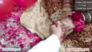 New Special First Night of Marriage Sex With Hindi Audio