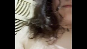 Voltei do motel soltando leite e escorrendo porra