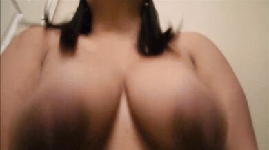 tit bouncing 3 clips nipple clamps lactating tits bounce