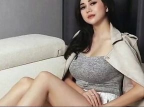 Sultry Lookalike of Aura Kasih Goes Viral in Uncensored HD