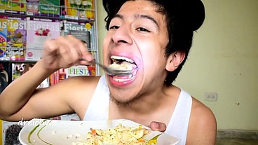 Eating episode - 9