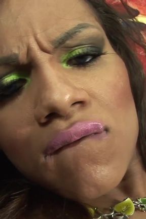 Shemale Melainny Vilhena solo masturbation