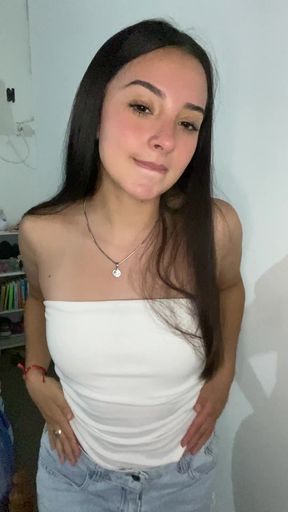 Tiny teen exposes her tits on OnlyFans