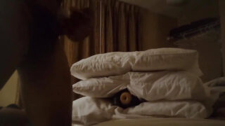 Közeli solo lány videó kanos meleg masztrurbál dildó vibrátorral