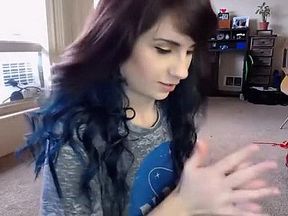 Very Gorgeous Chick Fingering Her Tight Cunt 01