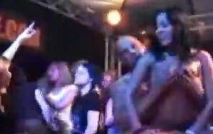 soiree en club echangiste