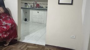 el mejor amigo de mi esposa le viene a visitar y no puedo evitar ponerle los cuerno con su mejor amigo soy una esposa fiel pero me gusta mas como el me lo hace que mi esposo