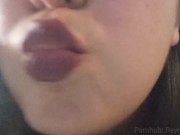 Reyna te viste de mujer y le contas que sos re cornudo!! Kink de Feminizacion