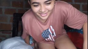 I Give a Blowjob to My Stepbrother After Giving Him a Foot Massage