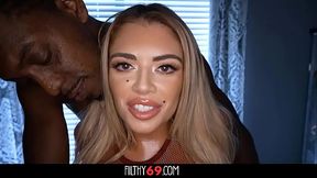 Latina MILF Vivianne DeSilva gets deepthroated by BBC during massage