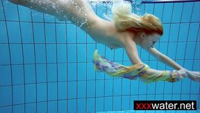 Blonde amateur Mermaid gets wet and wild by the pool