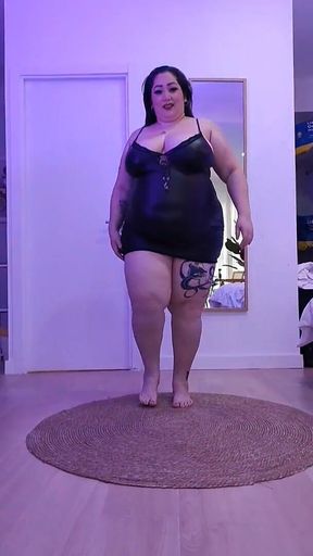 BBW Girls Maequira and Eris_bbw1 Teasing Alfxnow Fashion Show