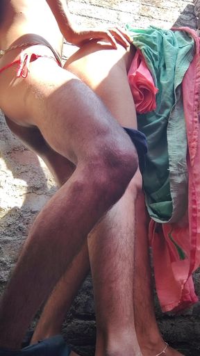 Desi Village bhabhi Open bathroom Xxx Video, Indian beautiful bhabhi sex video