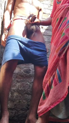 Desi Village bhabhi Open bathroom Xxx Video, Indian beautiful bhabhi sex video