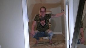 Isa piss her jeans (mp4)
