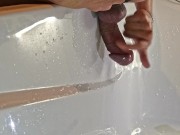 Man experiments in the bath, squirts during prostate massage, pees right on camera and cums