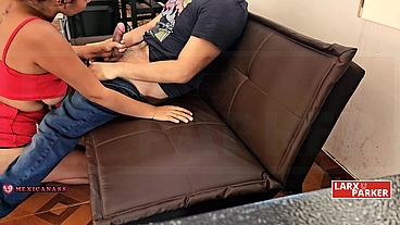 CASTING COUCH ESTELA ERNI Hermosa señorita me chupa la pinga haciendo garganta profunda me encanto // ESTELA ERNI Beautiful young lady sucks my cock doing deep throat I loved it FRONT VIEW 01