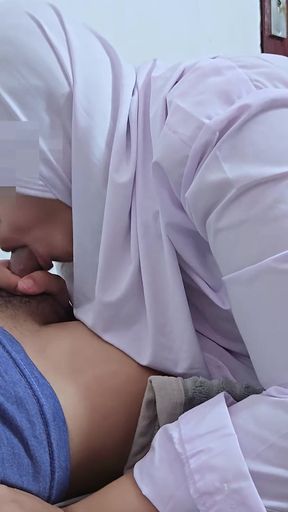 [dc] Asian Hijab Girl Shocked to See a Morning Wood From Her Step Stepbrother - Minokiiko