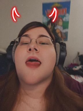 Swallowing 3 loads of Cum