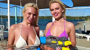 Blonde Hoes Greta Foss & Vera Jarw Milk Mr. Texas's Thick Dick!