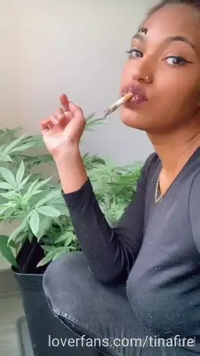 buenas tardes baby te gusta mi pequeña? hahahaha