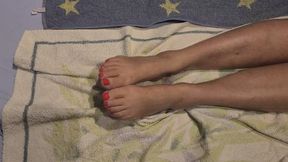 Meine schönen lackierten Füße mit Dirty-Talk
