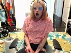 Sex toy for amateur crossdresser solo