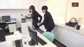 Black Pantyhose Boss - My Sexy Supervisor Tempts Me Until Her Desire Explodes - Cut1