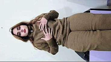 Housewife strips for boyfriend and shows off big butt and natural tits