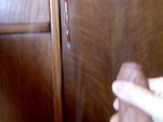 Me corro en las bragas de navidad de mi hermanastra! Super corrida incluso tumbado!