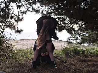 THAT BABE LETS ME HAVE ANAL SEX WITH HER ANYTIME I CRAVE