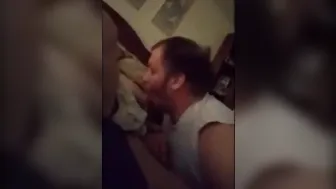Amateur bear daddy gets a blowjob and bareback anal